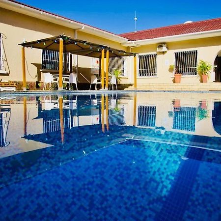 Bougainvilla Boutique Hotel & Restaurant Lubumbashi Dış mekan fotoğraf