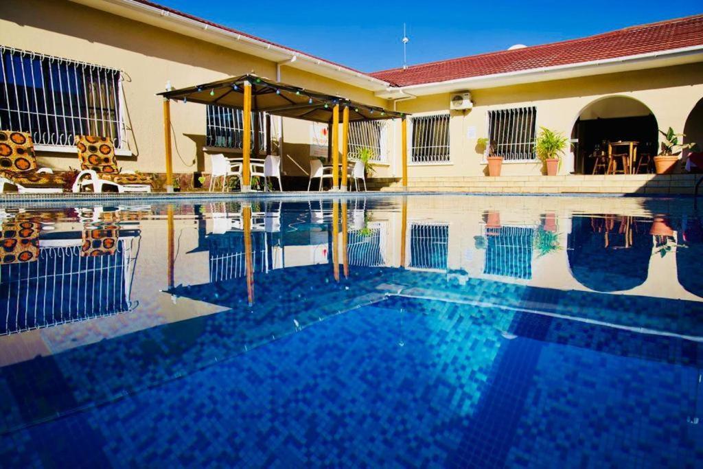 Bougainvilla Boutique Hotel & Restaurant Lubumbashi Dış mekan fotoğraf