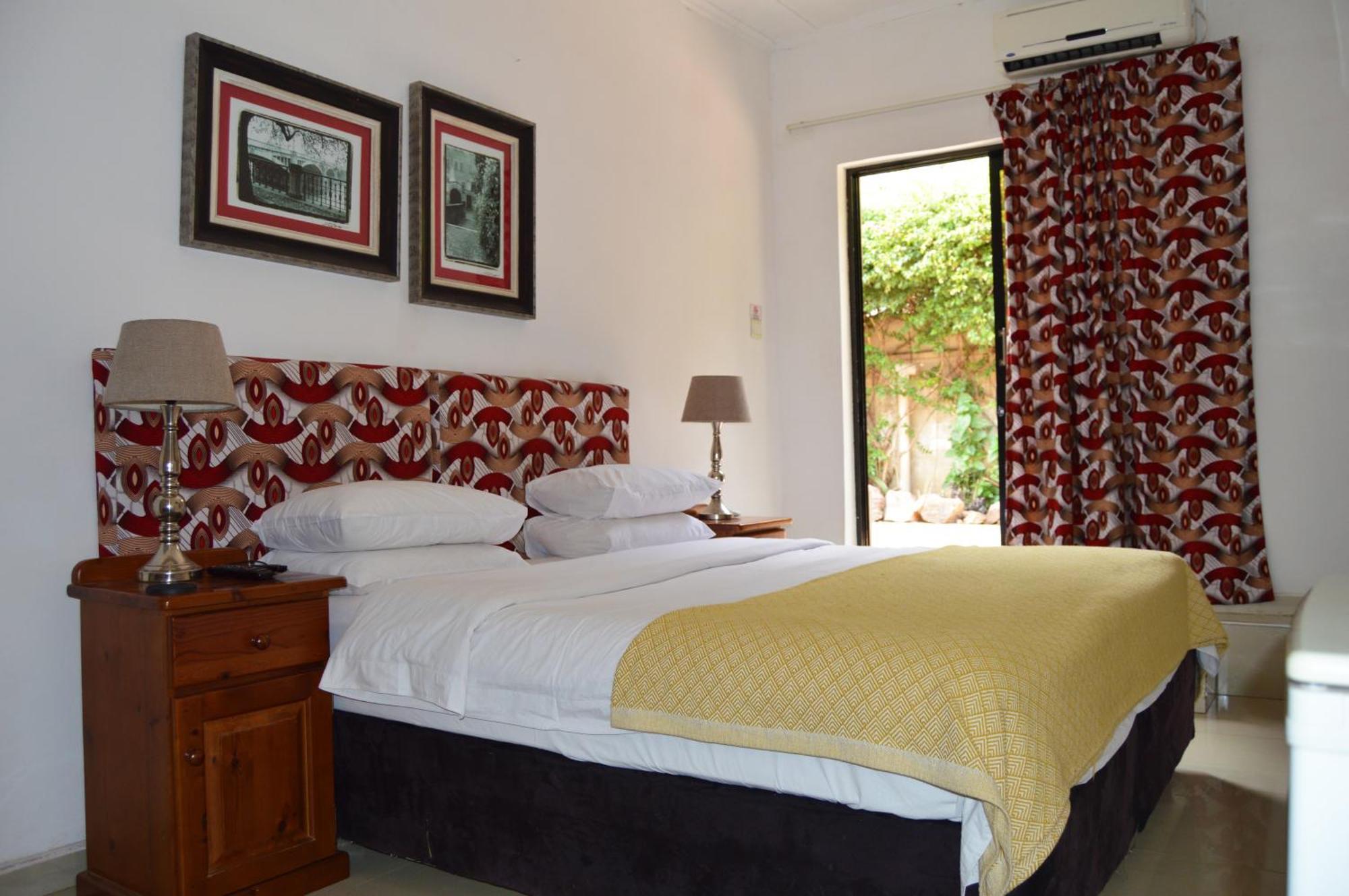 Bougainvilla Boutique Hotel & Restaurant Lubumbashi Dış mekan fotoğraf