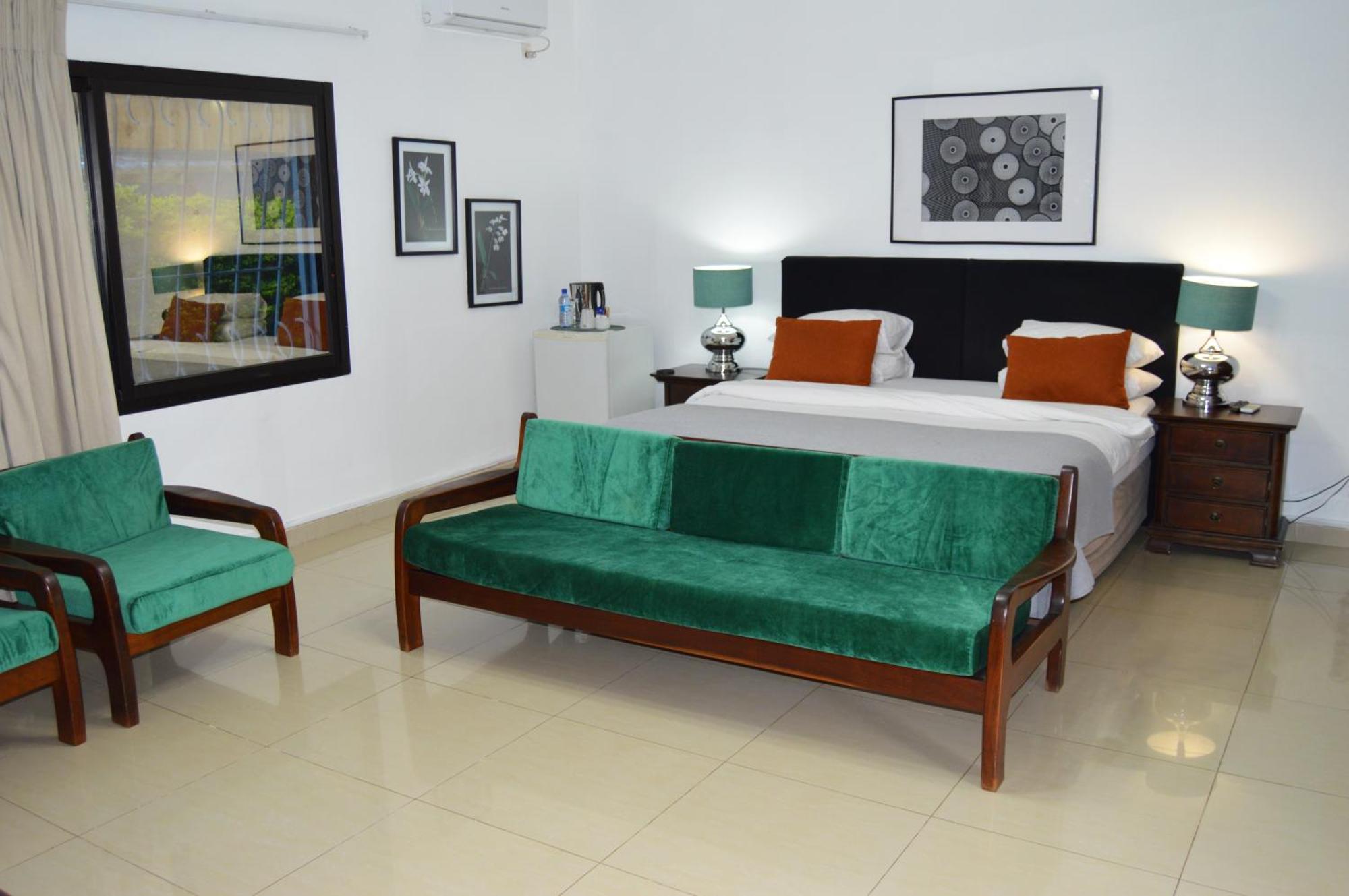 Bougainvilla Boutique Hotel & Restaurant Lubumbashi Dış mekan fotoğraf