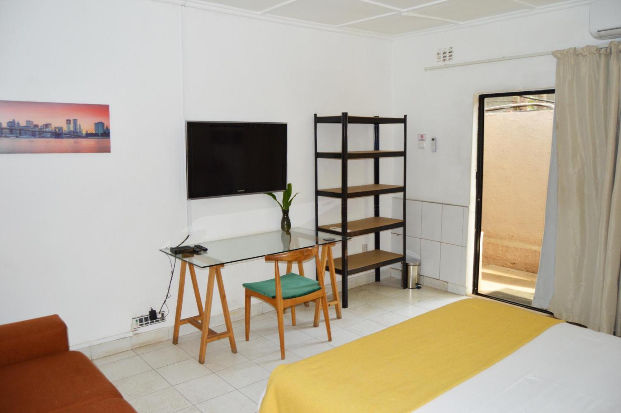 Bougainvilla Boutique Hotel & Restaurant Lubumbashi Dış mekan fotoğraf