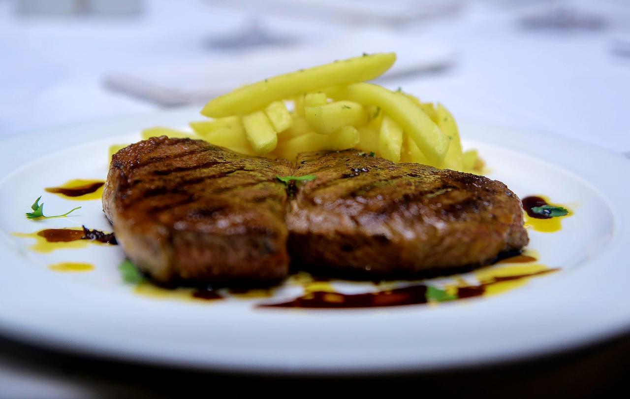 Bougainvilla Boutique Hotel & Restaurant Lubumbashi Dış mekan fotoğraf